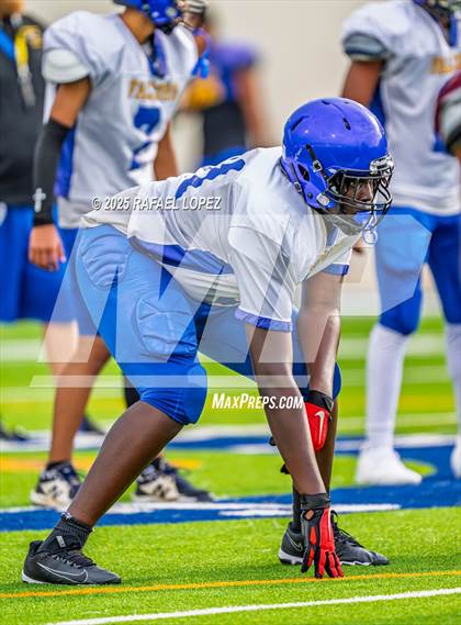 Thumbnail 2 in Beaumont United vs. Channelview (Scrimmage) photogallery.