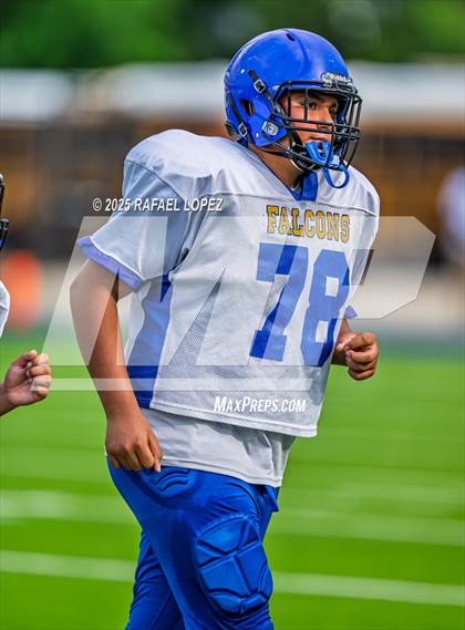 Thumbnail 1 in Beaumont United vs. Channelview (Scrimmage) photogallery.