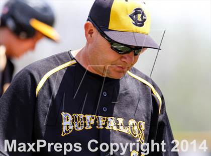 Thumbnail 3 in Caliche vs. Dove Creek (CHSAA 1A Final) photogallery.