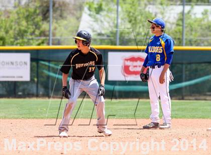 Thumbnail 2 in Caliche vs. Dove Creek (CHSAA 1A Final) photogallery.