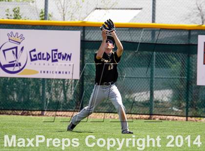 Thumbnail 3 in Caliche vs. Dove Creek (CHSAA 1A Final) photogallery.