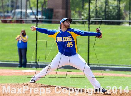 Thumbnail 1 in Caliche vs. Dove Creek (CHSAA 1A Final) photogallery.