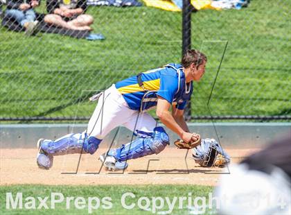 Thumbnail 3 in Caliche vs. Dove Creek (CHSAA 1A Final) photogallery.