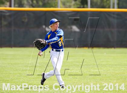 Thumbnail 1 in Caliche vs. Dove Creek (CHSAA 1A Final) photogallery.