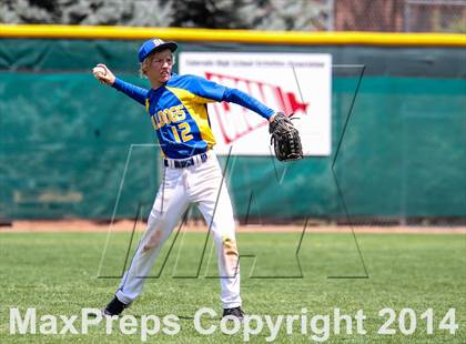 Thumbnail 3 in Caliche vs. Dove Creek (CHSAA 1A Final) photogallery.