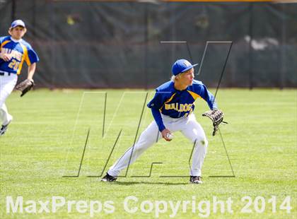 Thumbnail 3 in Caliche vs. Dove Creek (CHSAA 1A Final) photogallery.