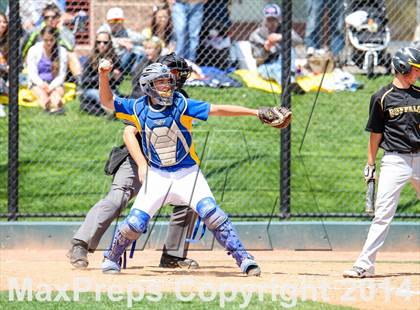 Thumbnail 2 in Caliche vs. Dove Creek (CHSAA 1A Final) photogallery.