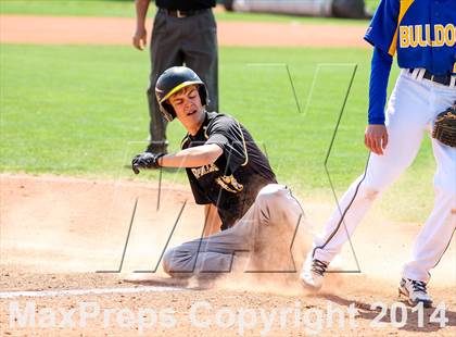 Thumbnail 3 in Caliche vs. Dove Creek (CHSAA 1A Final) photogallery.