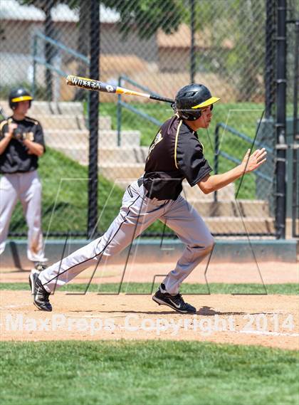 Thumbnail 3 in Caliche vs. Dove Creek (CHSAA 1A Final) photogallery.