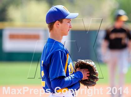 Thumbnail 1 in Caliche vs. Dove Creek (CHSAA 1A Final) photogallery.