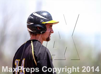 Thumbnail 2 in Caliche vs. Dove Creek (CHSAA 1A Final) photogallery.