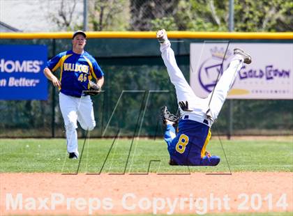 Thumbnail 3 in Caliche vs. Dove Creek (CHSAA 1A Final) photogallery.