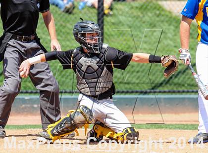 Thumbnail 2 in Caliche vs. Dove Creek (CHSAA 1A Final) photogallery.