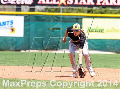 Thumbnail 2 in Caliche vs. Dove Creek (CHSAA 1A Final) photogallery.