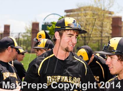 Thumbnail 3 in Caliche vs. Dove Creek (CHSAA 1A Final) photogallery.