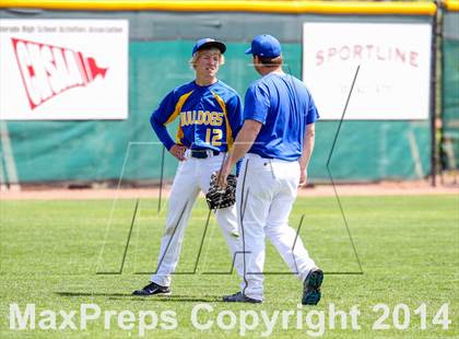 Thumbnail 3 in Caliche vs. Dove Creek (CHSAA 1A Final) photogallery.