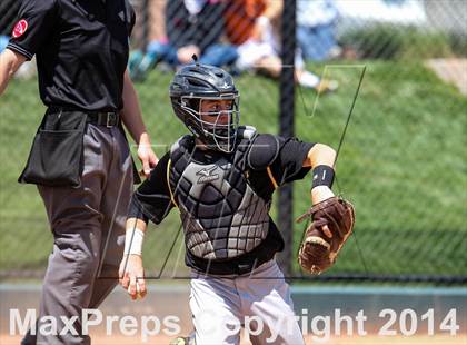 Thumbnail 3 in Caliche vs. Dove Creek (CHSAA 1A Final) photogallery.