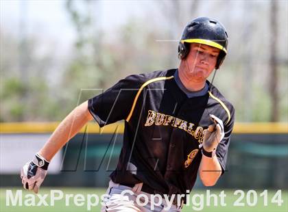 Thumbnail 2 in Caliche vs. Dove Creek (CHSAA 1A Final) photogallery.