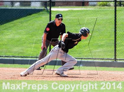 Thumbnail 3 in Caliche vs. Dove Creek (CHSAA 1A Final) photogallery.