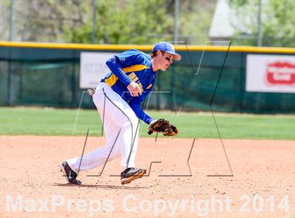 Thumbnail 1 in Caliche vs. Dove Creek (CHSAA 1A Final) photogallery.