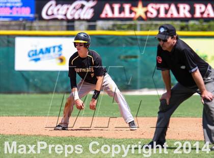 Thumbnail 3 in Caliche vs. Dove Creek (CHSAA 1A Final) photogallery.