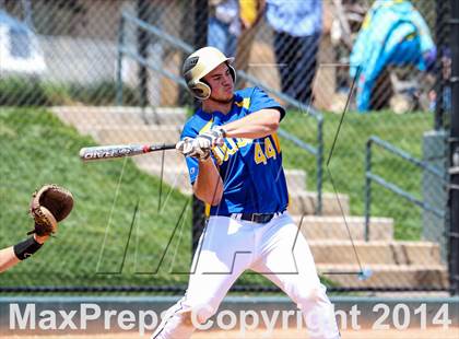 Thumbnail 2 in Caliche vs. Dove Creek (CHSAA 1A Final) photogallery.