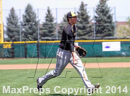 Thumbnail 3 in Caliche vs. Dove Creek (CHSAA 1A Final) photogallery.
