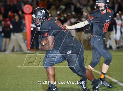 Thumbnail 3 in Gladewater vs. Gilmer (UIL 4A Regional Playoff) photogallery.