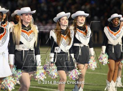 Thumbnail 3 in Gladewater vs. Gilmer (UIL 4A Regional Playoff) photogallery.