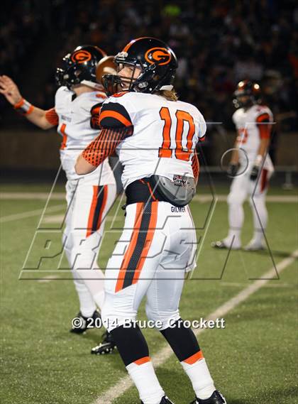 Thumbnail 3 in Gladewater vs. Gilmer (UIL 4A Regional Playoff) photogallery.