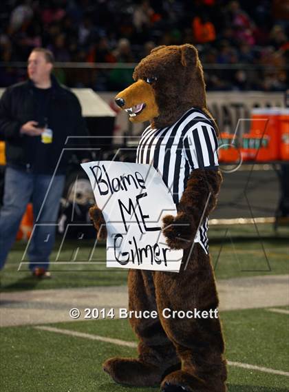 Thumbnail 1 in Gladewater vs. Gilmer (UIL 4A Regional Playoff) photogallery.