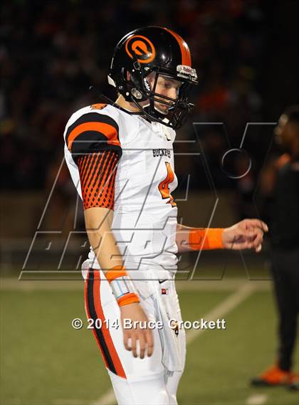 Thumbnail 1 in Gladewater vs. Gilmer (UIL 4A Regional Playoff) photogallery.