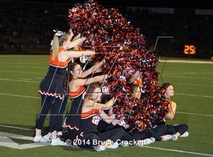 Thumbnail 3 in Gladewater vs. Gilmer (UIL 4A Regional Playoff) photogallery.