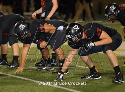 Thumbnail 2 in Gladewater vs. Gilmer (UIL 4A Regional Playoff) photogallery.