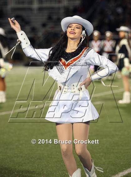 Thumbnail 2 in Gladewater vs. Gilmer (UIL 4A Regional Playoff) photogallery.