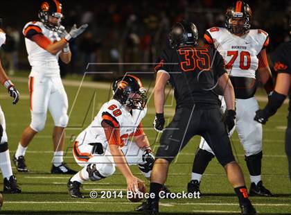 Thumbnail 2 in Gladewater vs. Gilmer (UIL 4A Regional Playoff) photogallery.
