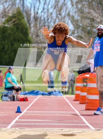 Thumbnail 3 in Fountain-Fort Carson Trojan Invitational photogallery.