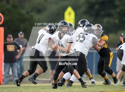 Thumbnail 3 in Bigelow @ Quitman photogallery.