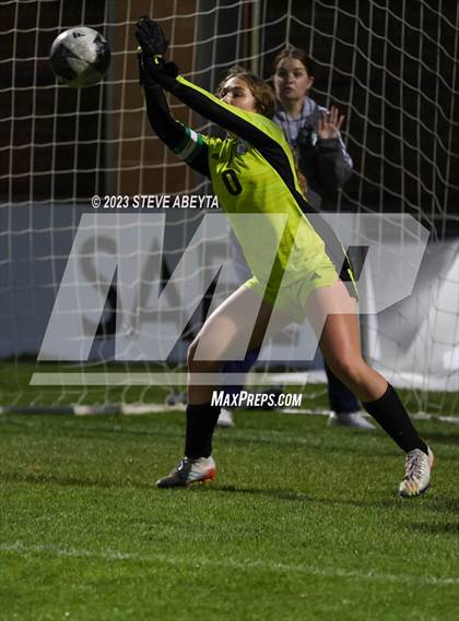 Thumbnail 3 in ThunderRidge vs. Fairview (CHSAA 5A Semi-Final) photogallery.