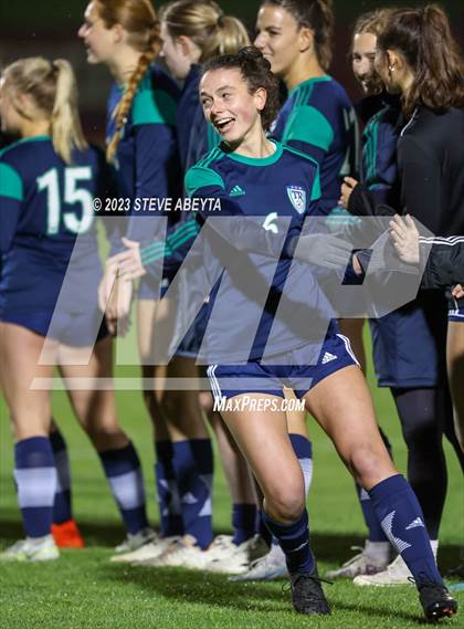 Thumbnail 2 in ThunderRidge vs. Fairview (CHSAA 5A Semi-Final) photogallery.