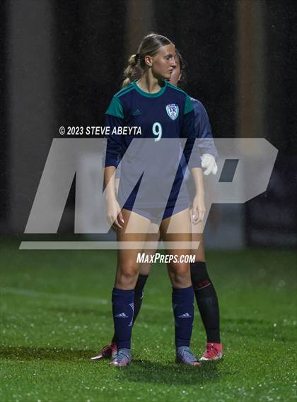 Thumbnail 3 in ThunderRidge vs. Fairview (CHSAA 5A Semi-Final) photogallery.
