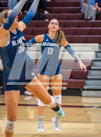 Thumbnail 3 in Hanover vs. St. Thomas Aquinas photogallery.