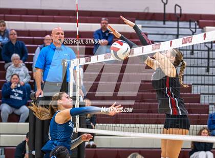 Thumbnail 3 in Hanover vs. St. Thomas Aquinas photogallery.