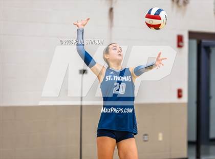 Thumbnail 3 in Hanover vs. St. Thomas Aquinas photogallery.