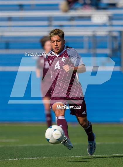 Thumbnail 3 in Palestine vs Lumberton (UIL 4A Soccer Semifinal) photogallery.