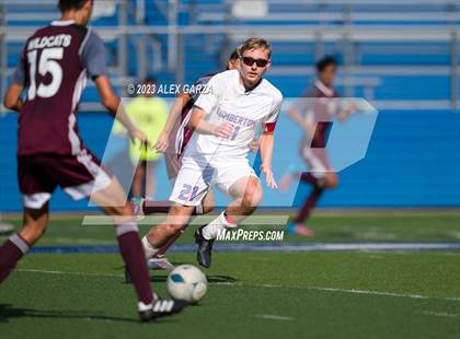Thumbnail 2 in Palestine vs Lumberton (UIL 4A Soccer Semifinal) photogallery.