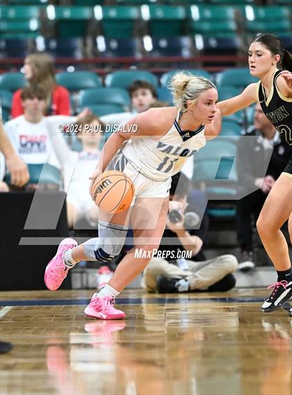 Thumbnail 1 in Rock Canyon vs. Valor Christian (CHSAA 6A Great 8) photogallery.