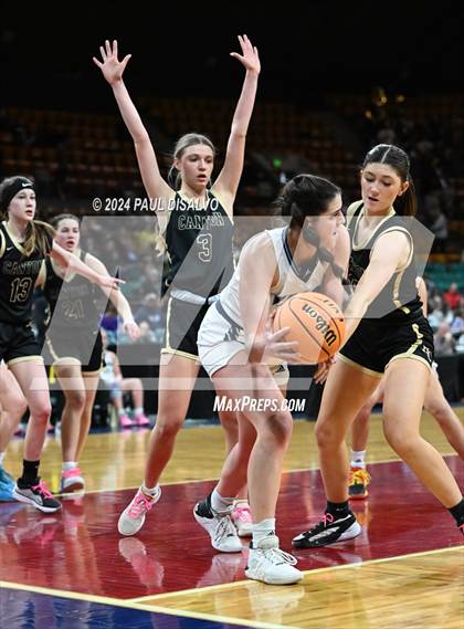 Thumbnail 3 in Rock Canyon vs. Valor Christian (CHSAA 6A Great 8) photogallery.