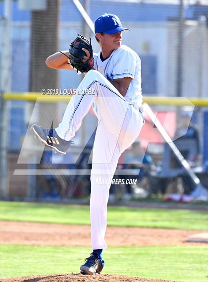 Thumbnail 3 in Norco vs. Crescenta Valley (CIF SS DIV 2 Semi Final) photogallery.