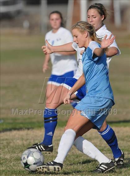 Thumbnail 2 in Buena vs Santa Margarita (Excalibur Tournament) photogallery.